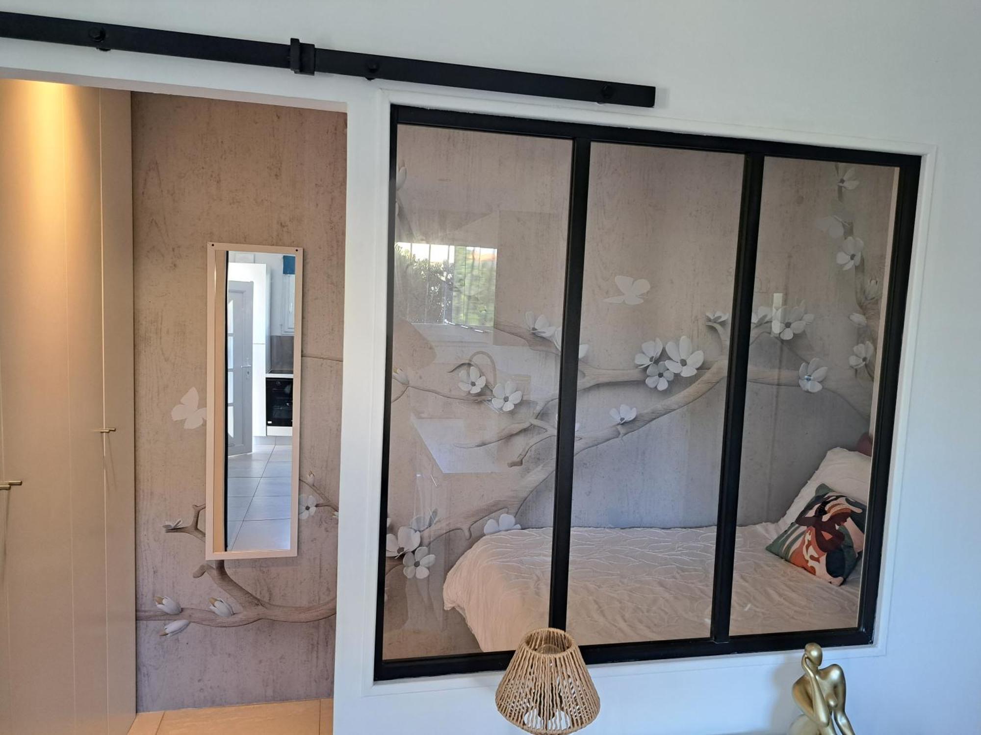 Seduisant Studio Avec Cour Privative La Crau Kültér fotó